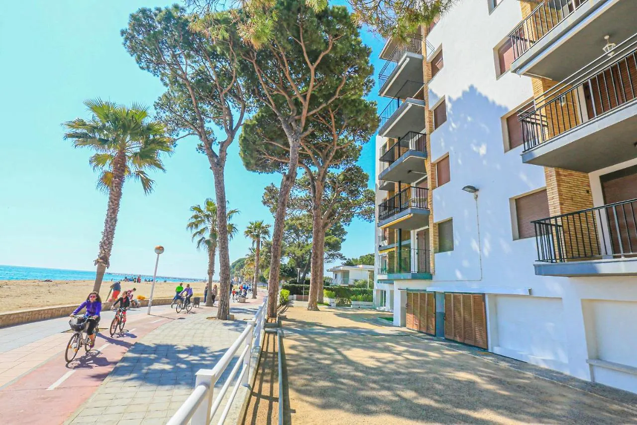 Set Pins - Only Families Apartment Cambrils 0*,